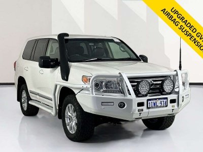 2014 Toyota LANDCRUISER VDJ200R MY13 SAHARA (4x4) 6 SP AUTOMATIC