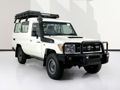 2016 Toyota Landcruiser VDJ78R MY12 UPDATE WORKMATE (4x4) 3 SEAT 5 SP MANUAL