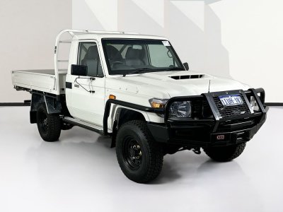2018 Toyota LANDCRUISER VDJ79R MY18 WORKMATE (4x4) 5 SP MANUAL