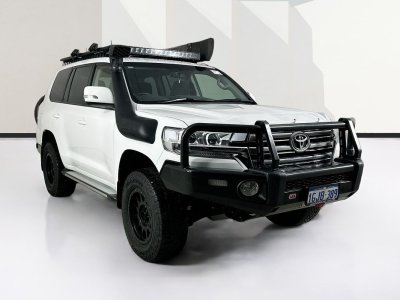 2018 Toyota Landcruiser VDJ200R MY16 GXL (4x4) 6 SP AUTOMATIC
