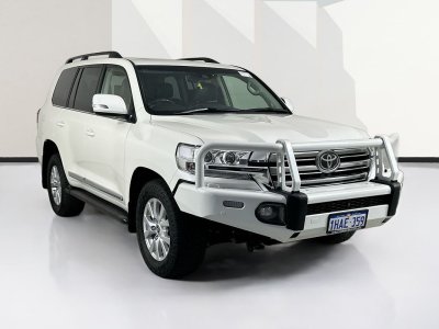 2020 Toyota LANDCRUISER VDJ200R LC200 SAHARA (4x4) 6 SP AUTOMATIC