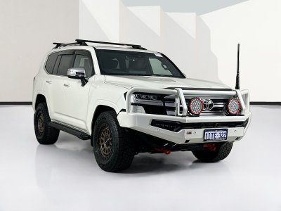 2022 Toyota LANDCRUISER FJA300R LC300 SAHARA (4x4) 10 SP AUTOMATED MANUAL