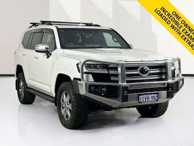 2022 Toyota LANDCRUISER FJA300R LC300 SAHARA (4x4) 10 SP AUTOMATED MANUAL