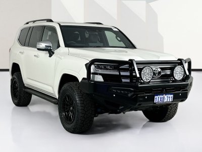 2022 Toyota LANDCRUISER FJA300R LC300 SAHARA (4x4) 10 SP AUTOMATED MANUAL