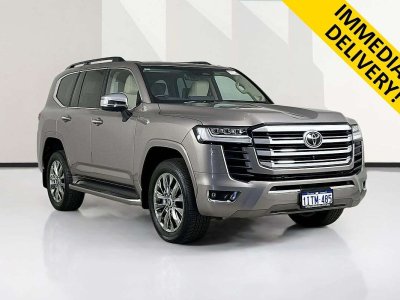 2025 Toyota LANDCRUISER FJA300R LC300 SAHARA ZX (4x4) 10 SP AUTOMATED MANUAL