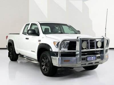 2013 Toyota Tundra (4x4)