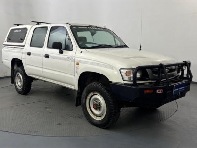2004 Toyota Hilux Utility KZN165R MY04