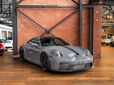 2025 Porsche 911 992.2 GT3 Touring Coupe – PDK (MY26)