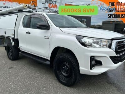 2019 TOYOTA HILUX SR EXTENDED CAB GUN126R