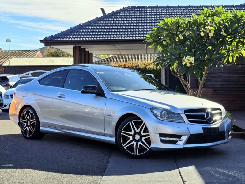 2014 Mercedes-benz C-class C250 Avantgarde