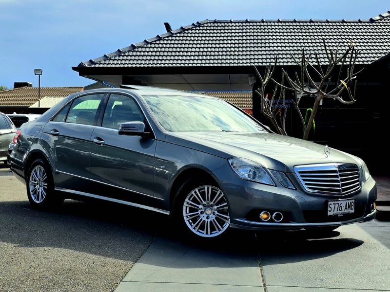 2011 Mercedes-benz E-class E220 Cdi Blueefficie