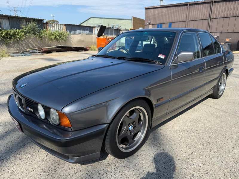 1990 Bmw M5 (no Badge)