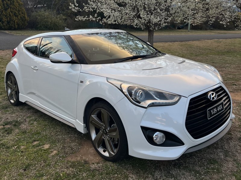 2013 Hyundai Veloster Petrol Automatic