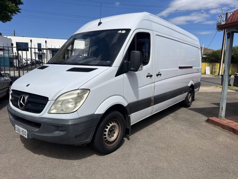 2009 Mercedes-Benz Sprinter 311 CDI Diesel Automatic Jumbo High Roof