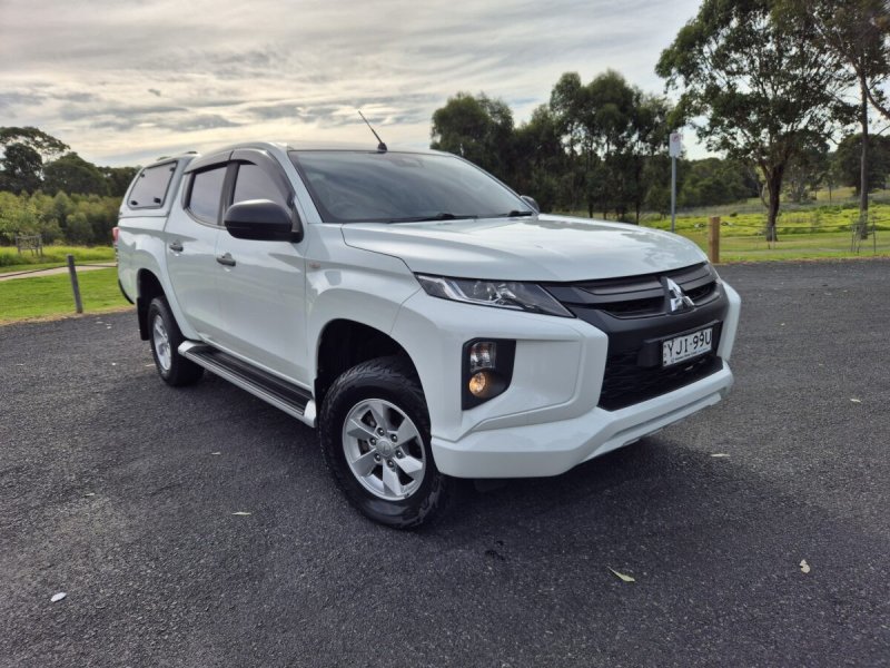 2018 Mitsubishi Triton GLX Diesel Automatic