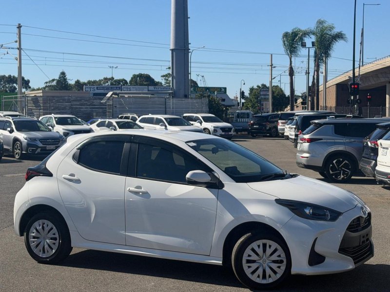 2020 Toyota Yaris X Hybrid Auto eFour