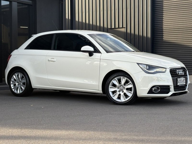 2011 Audi A1 8X MY12 Ambition S Tronic White 7 Speed Sports Automatic Dual Clutch Hatchback
