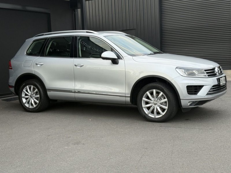 2016 Volkswagen Touareg 7P MY17 V6 TDI Tiptronic 4MOTION Silver 8 Speed Sports Automatic Wagon