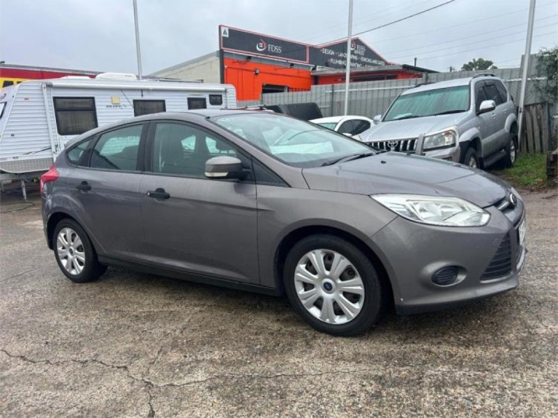 2011 FORD FOCUS 5D HATCHBACK AMBIENTE LW