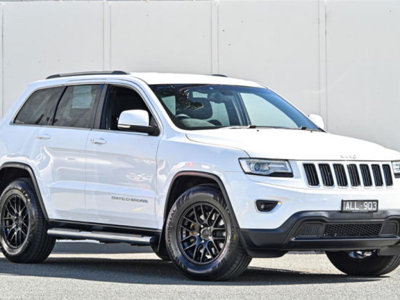2015 Jeep Grand Cherokee Laredo 4x4 MY15