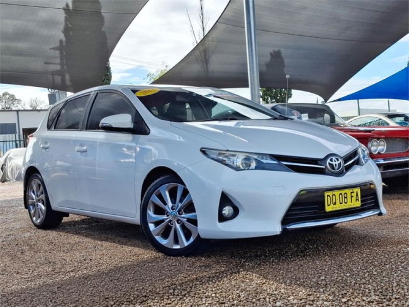 2013 Toyota Corolla Levin SX