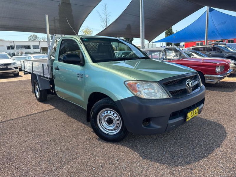 2006 Toyota Hilux Workmate 4x2 MY05