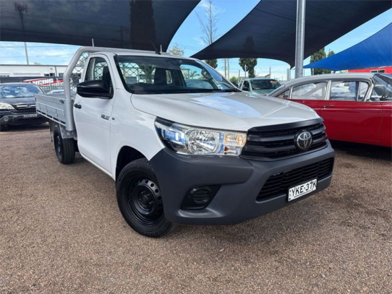 2020 Toyota Hilux Workmate 4x2