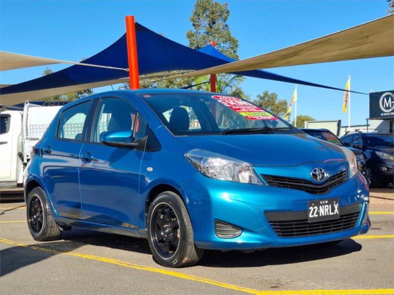 2012 Toyota Yaris YR