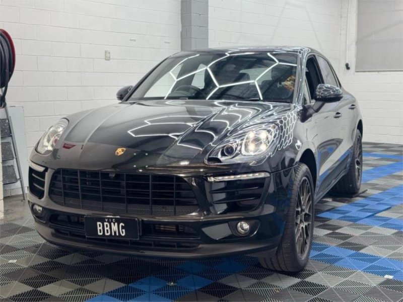 2018 PORSCHE MACAN 4D WAGON 95B MY18