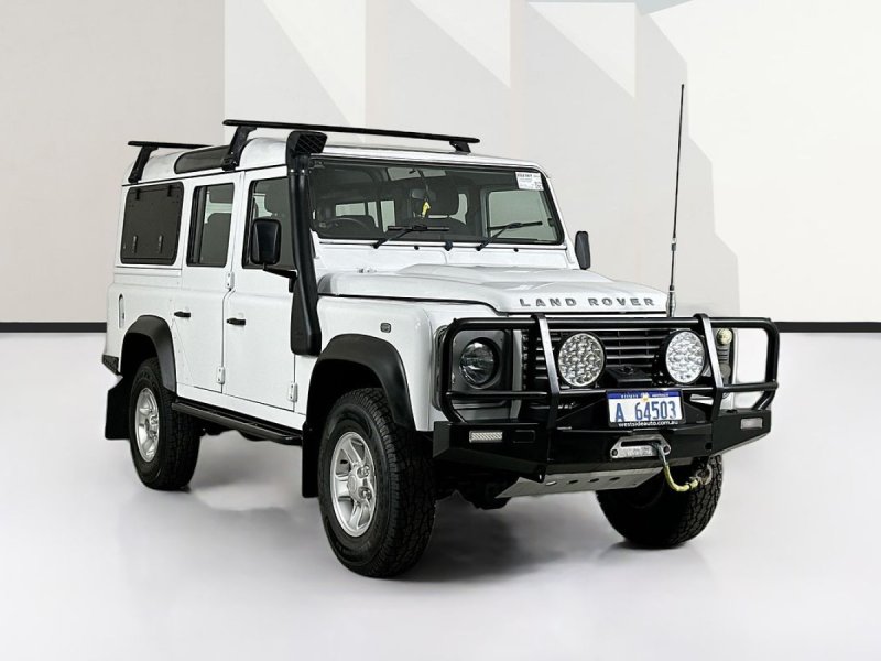 2011 Land Rover DEFENDER MY11 110 (4x4) 6 SP MANUAL