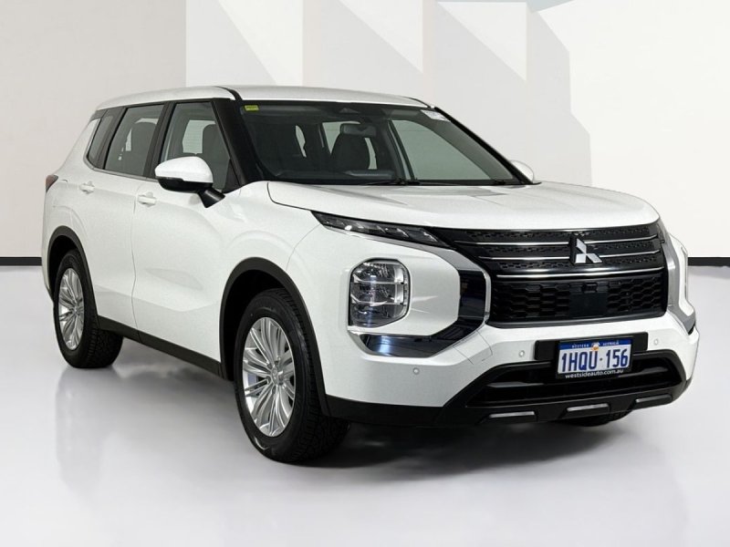 2022 Mitsubishi OUTLANDER ZM MY22.5 ES 7 SEAT (2WD) CVT AUTO 8 SPEED