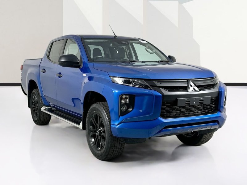 2022 Mitsubishi TRITON MR MY22 GLX-R (4x2) 6 SP AUTOMATIC