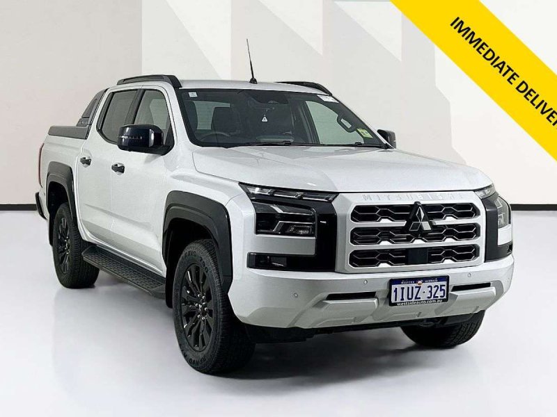 2025 Mitsubishi TRITON MV MY25 GSR (4x4) 6 SP AUTOMATIC