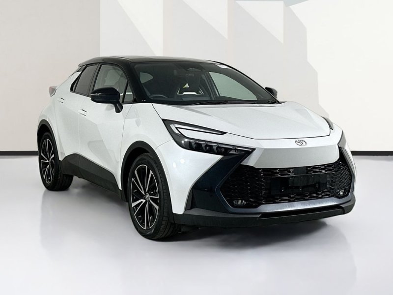 2024 Toyota C-HR ZYX20R KOBA HYBRID + 2 TONE CONTINUOUS VARIABLE