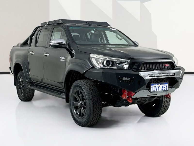 2017 Toyota HILUX GUN126R SR5 (4x4) 6 SP AUTOMATIC