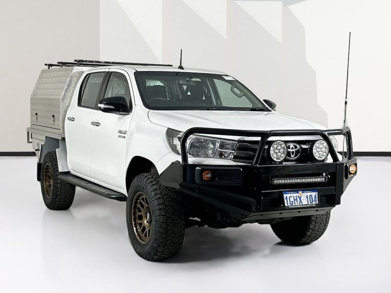 2017 Toyota HILUX GUN126R MY17 SR (4x4) 6 SP AUTOMATIC