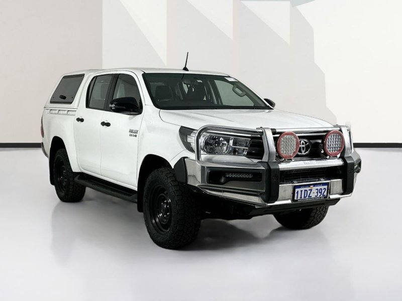2017 Toyota HILUX GUN126R MY17 SR (4x4) 6 SP AUTOMATIC