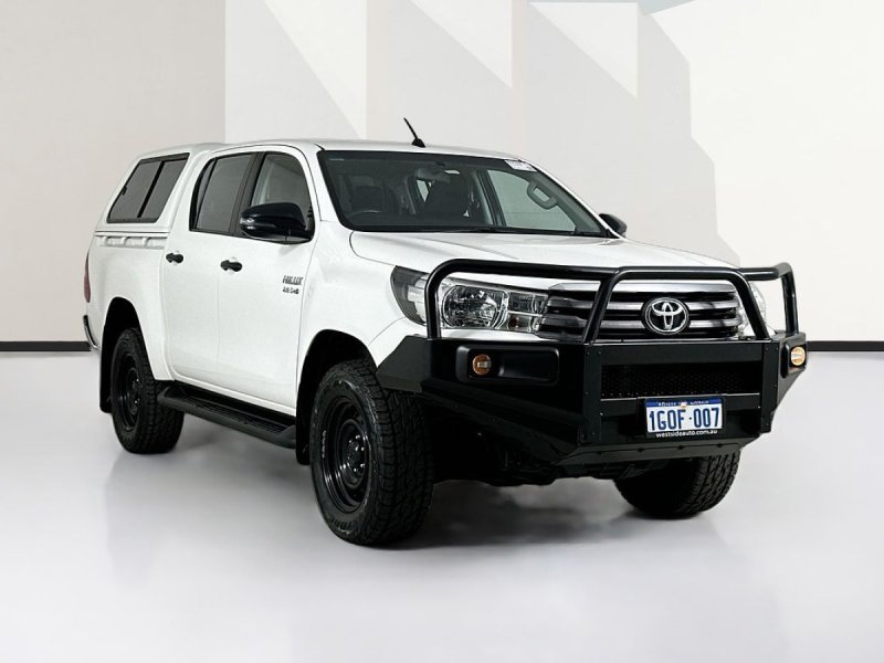 2018 Toyota HILUX GUN126R MY17 SR (4x4) 6 SP AUTOMATIC