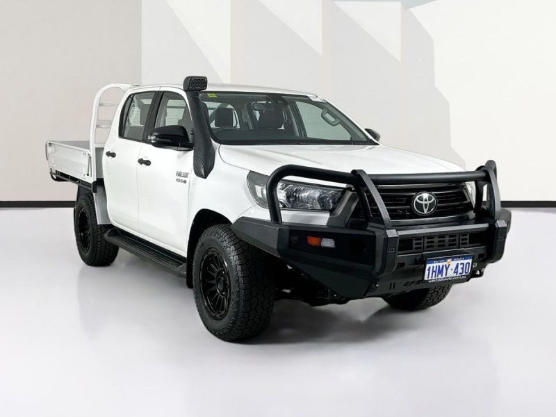 2022 Toyota HILUX GUN126R SR (4x4) STEEL WHEELS 6 SP AUTOMATIC