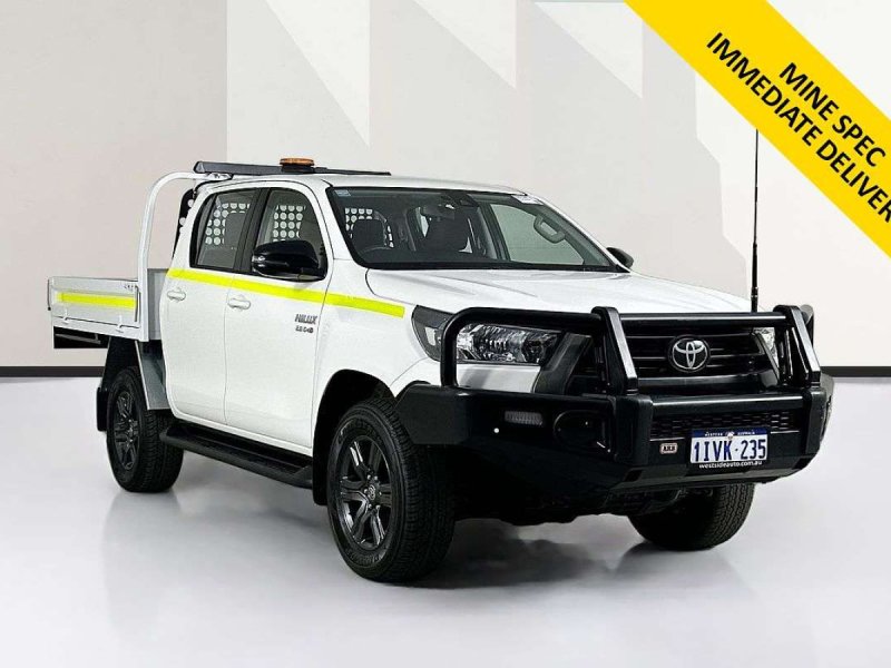 2024 Toyota HILUX GUN126R FACELIFT SR (4x4) STEEL WHEELS 6 SP AUTOMATIC