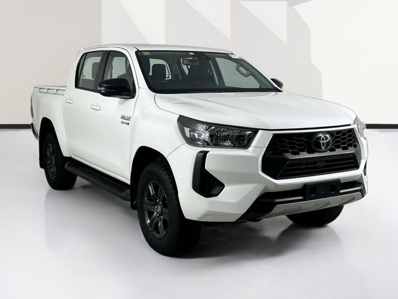 2024 Toyota HILUX GUN136R FACELIFT SR HI-RIDER (4x2) 6 SP AUTOMATIC