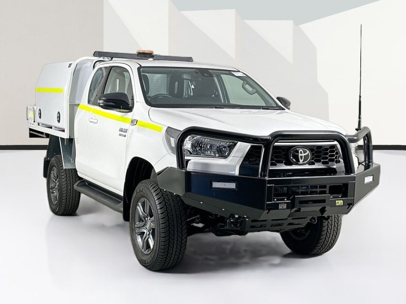 2025 Toyota HILUX GUN126R RC SR (4x4) 6 SP AUTOMATIC