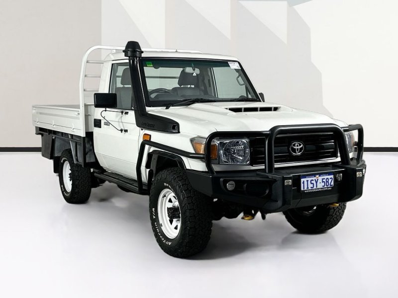 2018 Toyota LANDCRUISER VDJ79R MY18 WORKMATE (4x4) 5 SP MANUAL