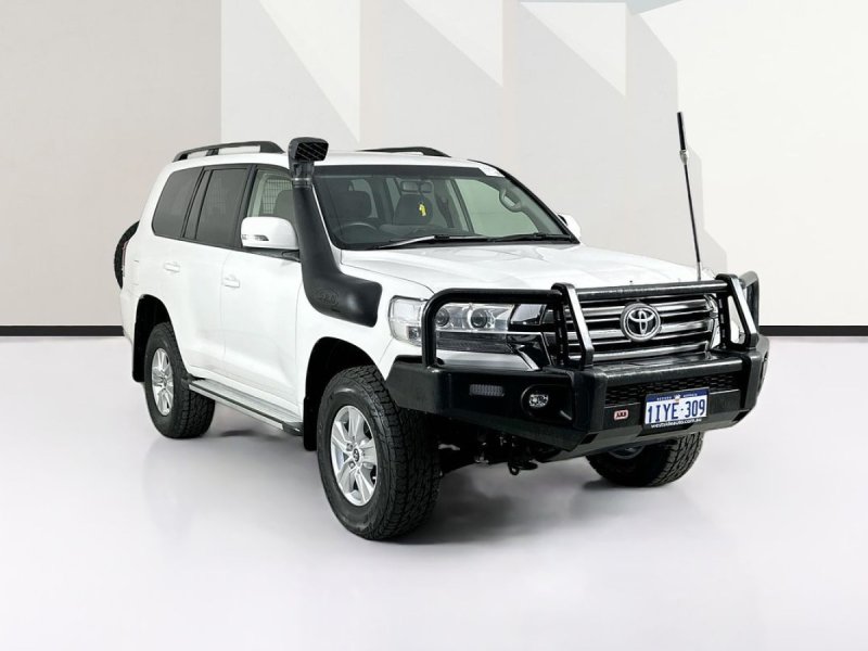 2018 Toyota LANDCRUISER VDJ200R LC200 GXL (4x4) 6 SP AUTOMATIC