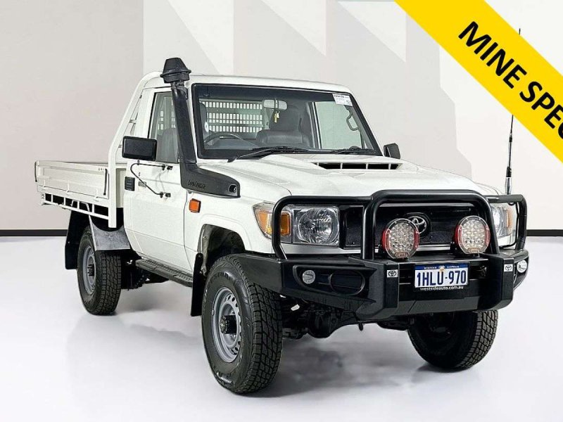 2019 Toyota LANDCRUISER VDJ79R MY18 WORKMATE (4x4) 5 SP MANUAL