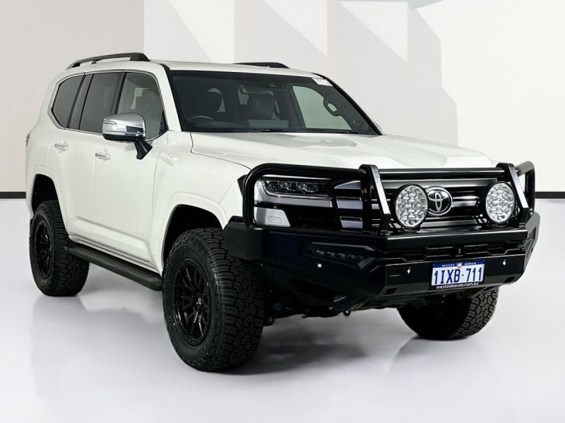 2022 Toyota LANDCRUISER FJA300R LC300 SAHARA (4x4) 10 SP AUTOMATED MANUAL