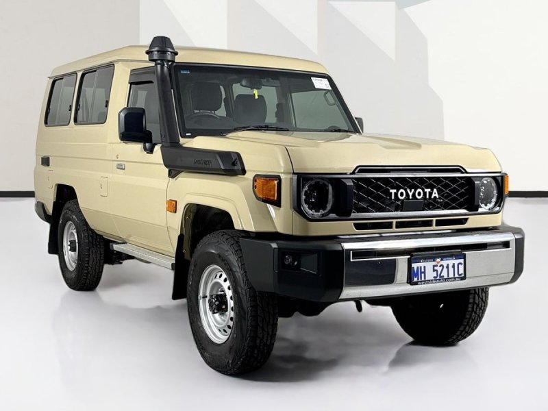 2025 Toyota LANDCRUISER 70 SERIES GDJL78R LC78 GXL + DIFF LOCKS 6 SP AUTOMATIC