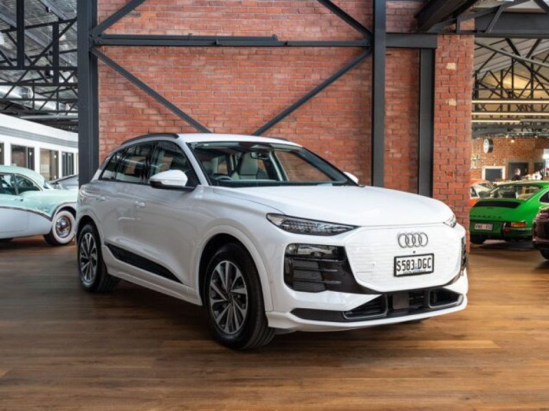 2025 Audi Q6 e-Tron Performance Wagon – Auto